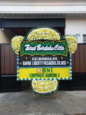 Papan Bunga Duka di Kayo
